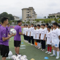 英超培训“村超”第三年 在新起点产生新期待
