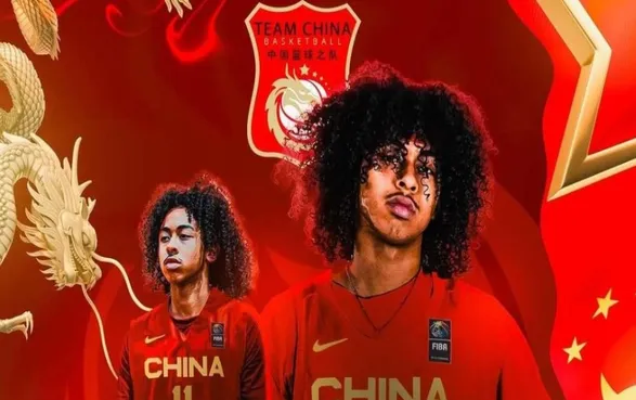 朱正代表中国队参加U19男篮世界杯