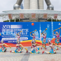 湖南文旅亮相2025上海旅游节 吸引全球游客关注点赞