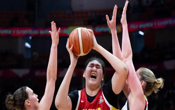 世界杯资格赛中国女篮不敌比利时队