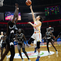 世界杯资格赛中国女篮击败南苏丹队