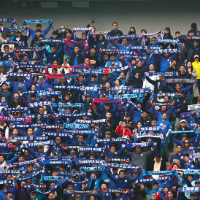 拉唐头球破门,海港20分钟4人伤退,上海德比申花先下一城