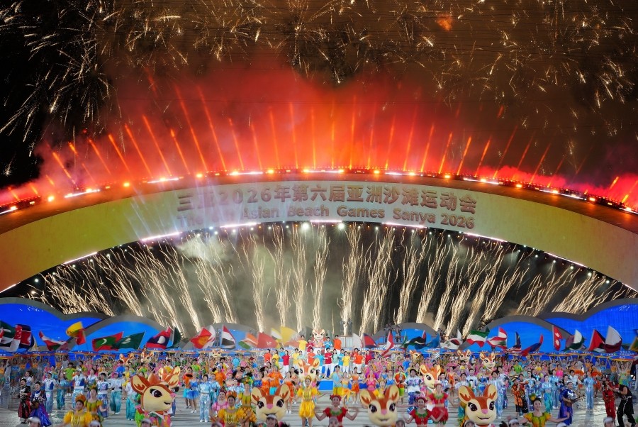 亚沙会｜第六届亚洲沙滩运动会开幕式举行XxjpseC001014_20260422_PEPFN0A001_副本.jpg