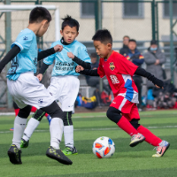 落实健康第一，刘校长做了几件小事