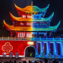 为一部剧赴一座城：沉浸式演艺成湖南“五一”文旅新“顶流”