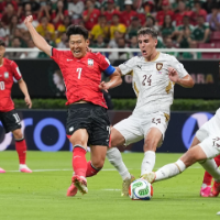 美加墨世界杯A组小组赛：韩国队战胜捷克队