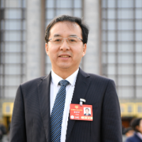 推动电动汽车产业升级 全国政协委员陈赤平谈了几点想法