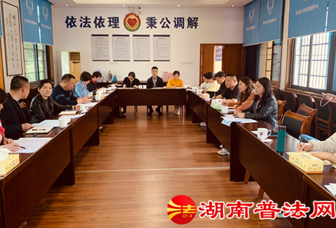 长沙县司法局组织召开公共法律服务工作调研会