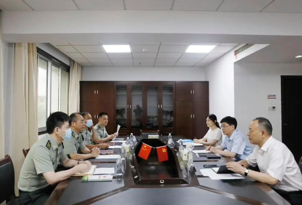 长沙军事检察院和驻湘部队与省司法厅对接涉军维权法律服务工作