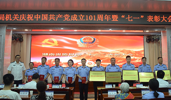 未标题-2.jpg 未标题-2.jpg