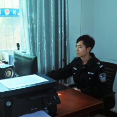 胡志强：退伍不褪色 基层显担当