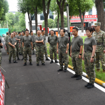 岳阳市君山区举行党政领导干部过军事日活动