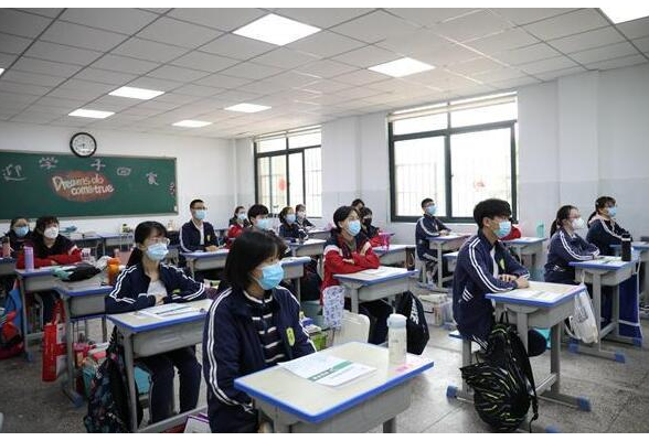 冬春季学校如何防控疫情？湖南省教育厅：开学前学生不得提前返校