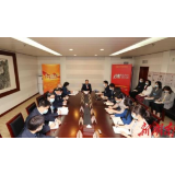 许达哲看望慰问我省全国两会报道新闻工作者
