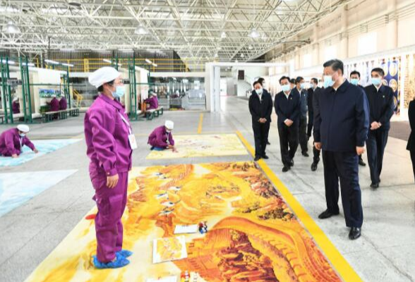 和人民在一起丨为了人民生活得更加幸福