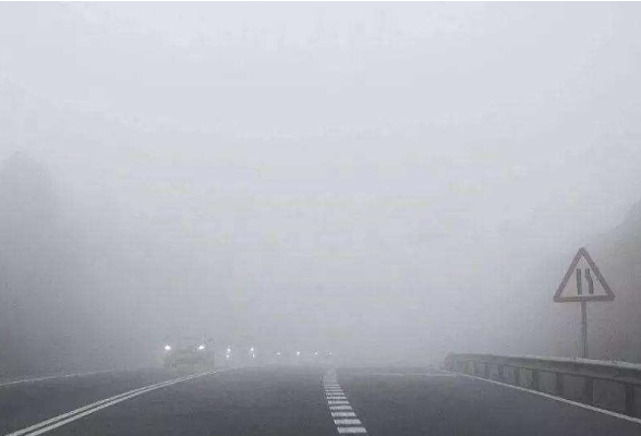 因起雾，湖南362个高速收费站临时管制！
