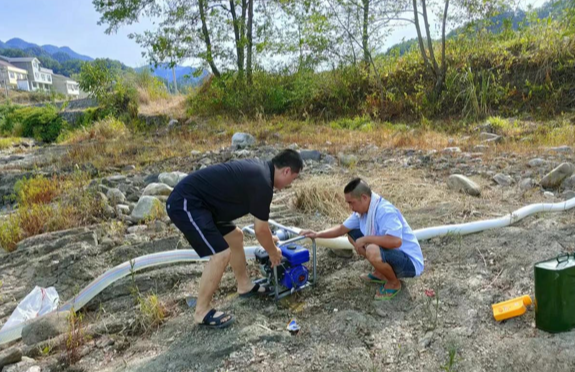 石门民政扎实开展抗旱救灾 保证群众饮水安全充足
