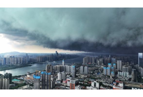 八月雨热均沾，继续接受“烤验” 未来三天全省以晴天为主