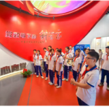 长沙雅礼实验中学C2508班开展中国科学家精神主题馆实践研学活动