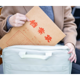 57.1%受访大学生呼吁建立健全促进公平就业的法律法规