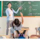 教育部等六部门：完善高校教师评价改革 加大对青年教师支持力度