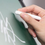 邵阳市第十中学语文老师伍艳：一名“五心级”教师的爱与坚守