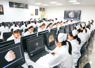 利来国际平台“让职校生也有满满获得感”(图1)