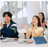 大学生遇上大模型！人工智能会成“偷懒神器”吗？