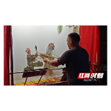 “双向行走”思政大课堂 在非遗传承路上逐光