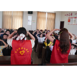 合拍的00后·三下乡｜这个暑假不一“班”，舞姿比课本更会“说话”