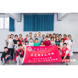 合拍的00后·三下乡丨湘大学子用热情浇灌希望，将薪火播撒田野