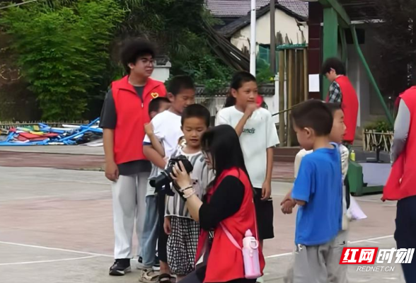 合拍的00后·三下乡｜影像筑梦，镜头传情