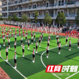 童年在绳影间跃动