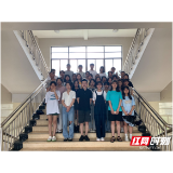 教师风采丨湖南外贸职院余芊：于平凡处践行不凡 在坚守中诠释师德