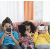 “护娃神器”儿童电话手表真能放心护娃吗？