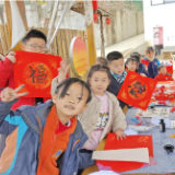 ‌长沙麓山国际实验小学扬帆中队开展非遗亲子游园活动