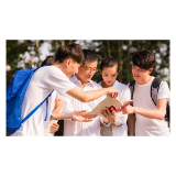 “跟着课本游”拓展育人新天地