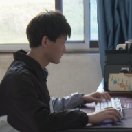 一份毕业证，百里送温情 长沙理工大学将毕业典礼“搬”到抗癌学子家中