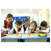 人机共处下，教师如何破解本领恐慌？