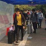 湘潭技师学院迎来今年开学第一天（图）