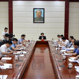 张迎春主持召开湘潭市优化营商环境专题会（图）