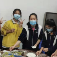 就地过年 暖在身边丨援疆“韶山初中班”的学生们欢乐过大年
