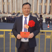“全国脱贫攻坚先进个人”赵建成：村民集体挽留的扶贫好干部