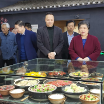 湘潭市政协调研组到韶山开展“红色旅游”主题调研