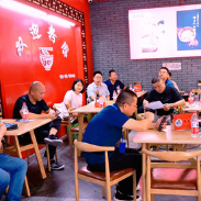 “打造放心早餐样板店”的雨湖经验在湘潭市推介
