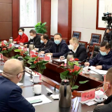 湘潭市举行住潭省政协委员知情明政座谈会