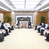 胡贺波会见国家开发银行湖南省分行党委书记、行长宋征一行