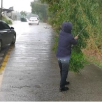 湘潭县乌石镇：镇村连心齐上阵 清理路障保平安