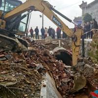 湘乡依法拆除一起涉水违建