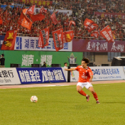 “湘超”湘潭主场首赛 看见一座城市的全力以赴